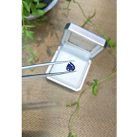 2.34 Ct. Blue Sapphire from Ceylon (Sri Lanka) Life Style