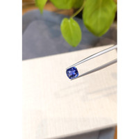 2.40 Ct. Blue Sapphire from Ceylon (Sri Lanka) Life Style