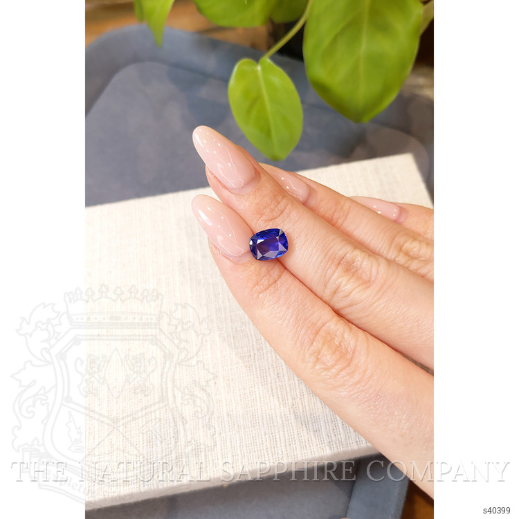2.91 Ct. Blue Sapphire from Ceylon (Sri Lanka)