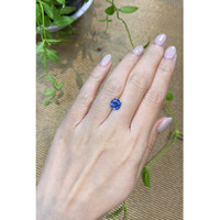 2.23 Ct. Blue Sapphire from Ceylon (Sri Lanka) Life Style