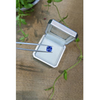 2.23 Ct. Blue Sapphire from Ceylon (Sri Lanka) Life Style