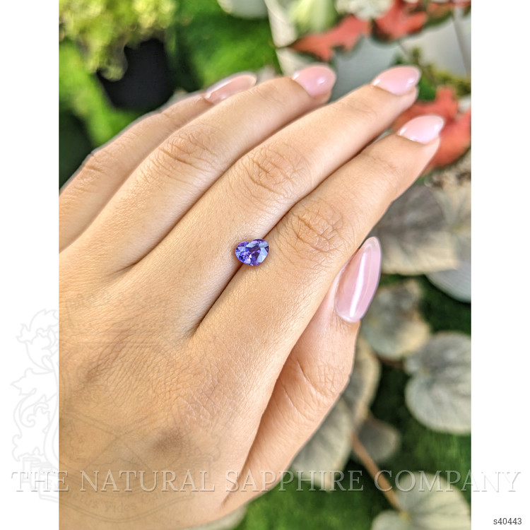 1.01 Ct. Purple Sapphire from Ceylon (Sri Lanka)