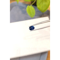 1.86 Ct. Blue Sapphire from Ceylon (Sri Lanka) Life Style