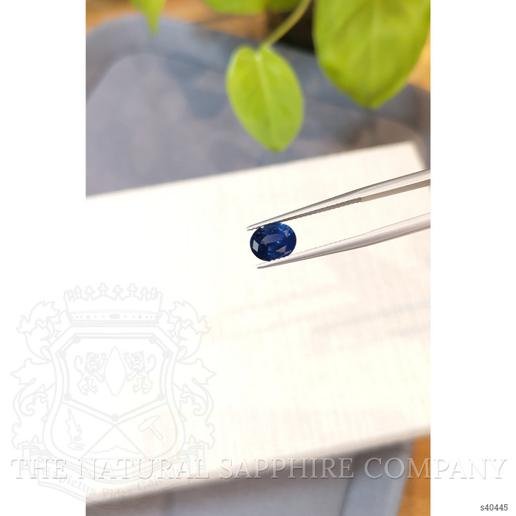 1.86 Ct. Blue Sapphire from Ceylon (Sri Lanka)