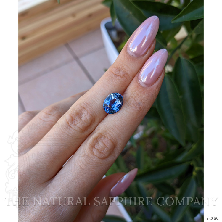 5.00 Ct. Blue Sapphire from Ceylon (Sri Lanka)