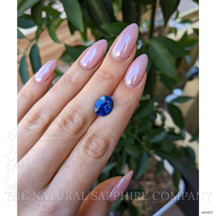 5.28 Ct. Blue Sapphire from Ceylon (Sri Lanka)