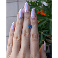 2.46 Ct. Blue Sapphire from Ceylon (Sri Lanka) Life Style
