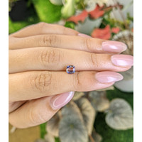 1.08 Ct. Bi Color Sapphire from Ceylon (Sri Lanka) Life Style