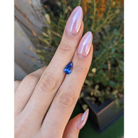 2.16 Ct. Blue Sapphire from Ceylon (Sri Lanka) Life Style