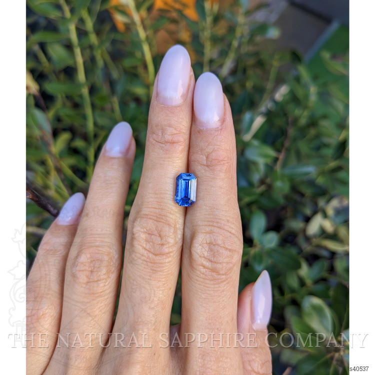 2.59 Ct. Blue Sapphire from Ceylon (Sri Lanka)