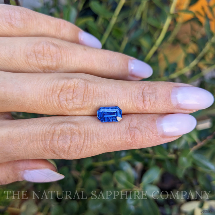 2.59 Ct. Blue Sapphire from Ceylon (Sri Lanka)