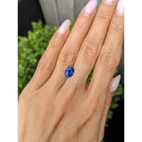 2.37 Ct. Blue Sapphire from Ceylon (Sri Lanka) Life Style