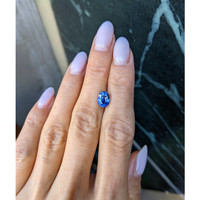 2.30 Ct. Blue Sapphire from Ceylon (Sri Lanka) Life Style