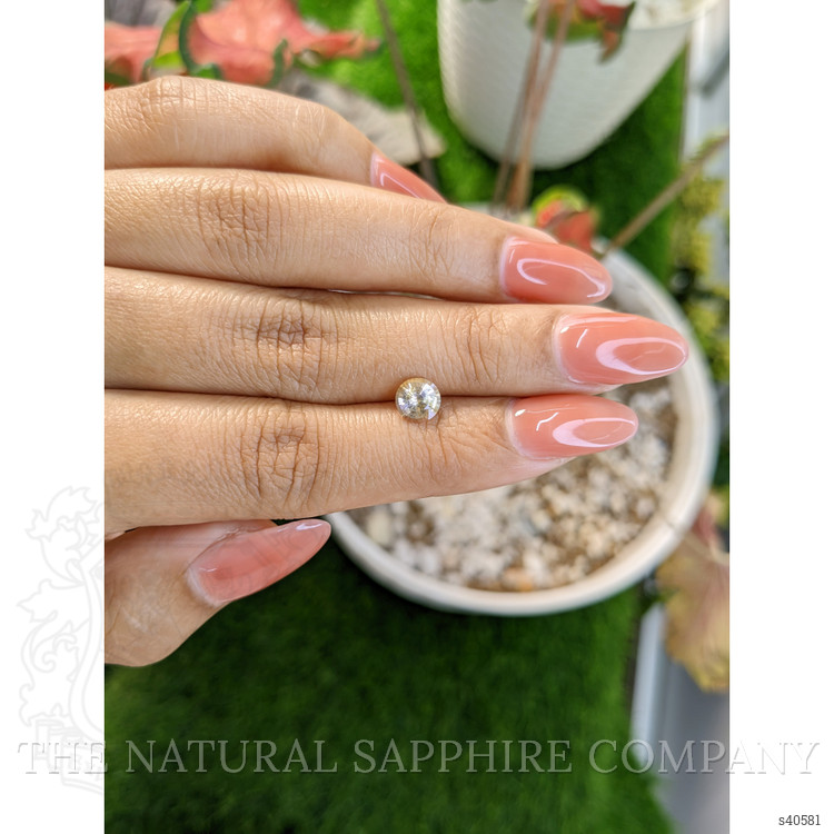 0.96 Ct. Yellow Sapphire from Ceylon (Sri Lanka)