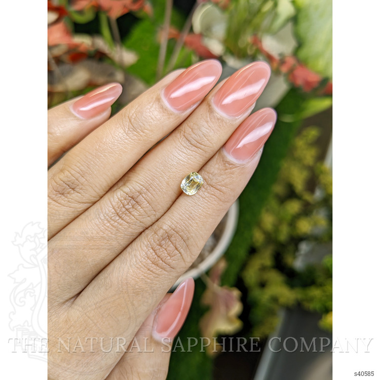 1.30 Ct. Yellow Sapphire from Ceylon (Sri Lanka)