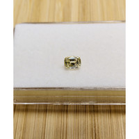 0.98 Ct. Yellow Sapphire from Ceylon (Sri Lanka) Life Style