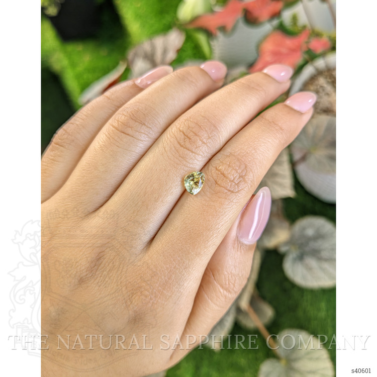 1.23 Ct. Yellow Sapphire from Ceylon (Sri Lanka)