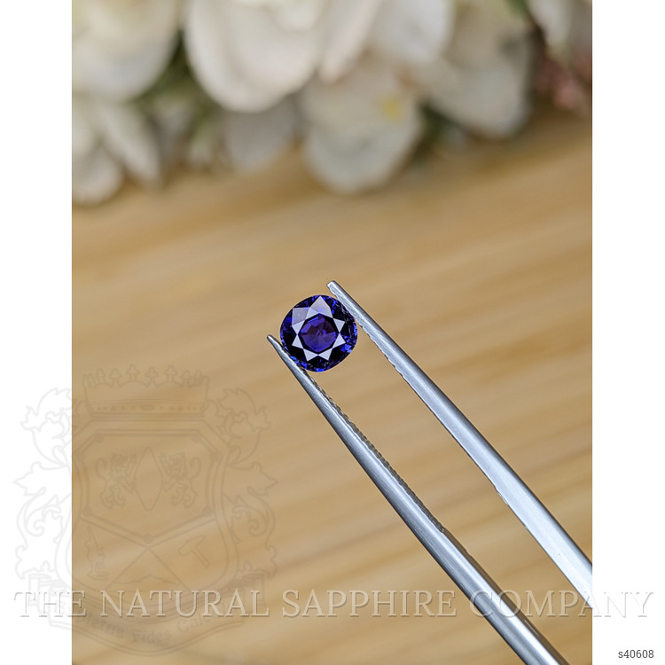 0.94 Ct. Color Change Sapphire from Ceylon (Sri Lanka)