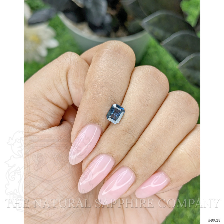 1.01 Ct. Greenish Blue Sapphire from Ceylon (Sri Lanka)