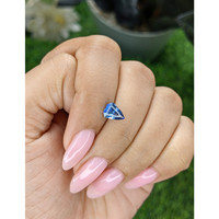 1.04 Ct. Blue Sapphire from Ceylon (Sri Lanka) Life Style