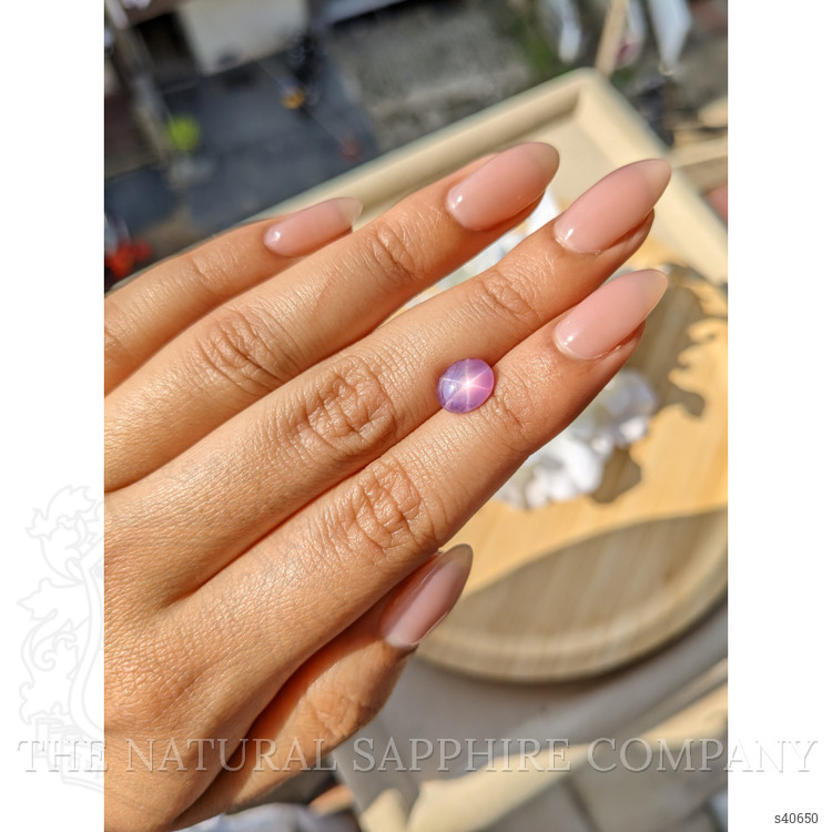 2.33 Ct. Pinkish Purple Star Sapphire from Ceylon (Sri Lanka)