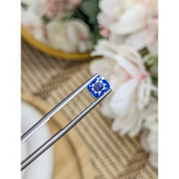 1.24 Ct. Blue Sapphire from Ceylon (Sri Lanka) Life Style