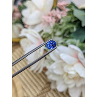 1.24 Ct. Blue Sapphire from Ceylon (Sri Lanka) Life Style