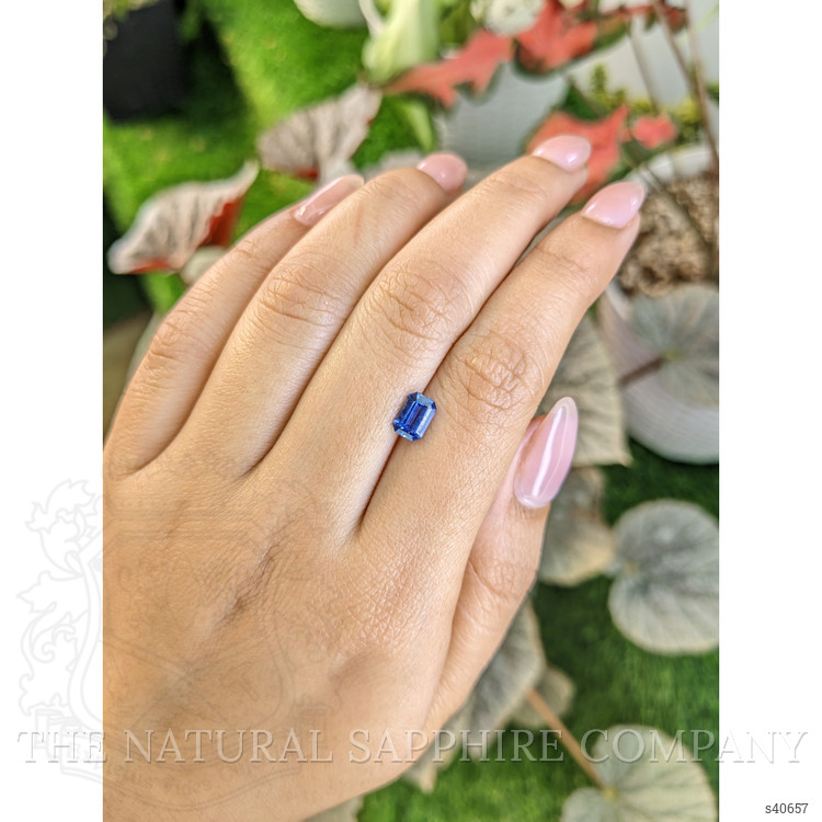 1.05 Ct. Blue Sapphire from Ceylon (Sri Lanka)