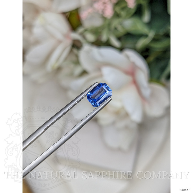 1.05 Ct. Blue Sapphire from Ceylon (Sri Lanka)
