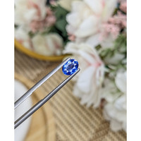 1.05 Ct. Blue Sapphire from Ceylon (Sri Lanka) Life Style