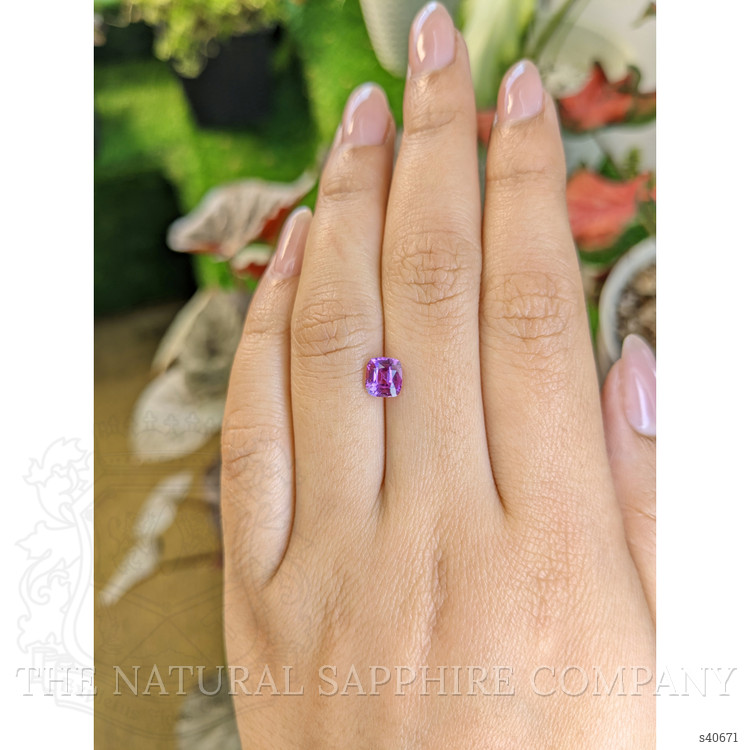 1.09 Ct. Pinkish Purple Sapphire from Ceylon (Sri Lanka)
