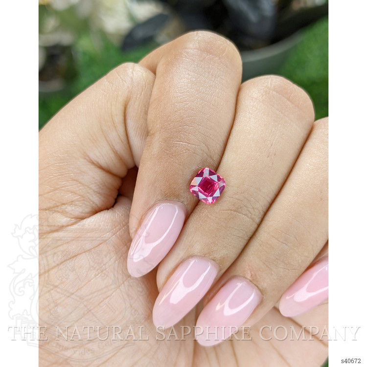 1.09 Ct. Purplish Pink Sapphire from Ceylon (Sri Lanka)