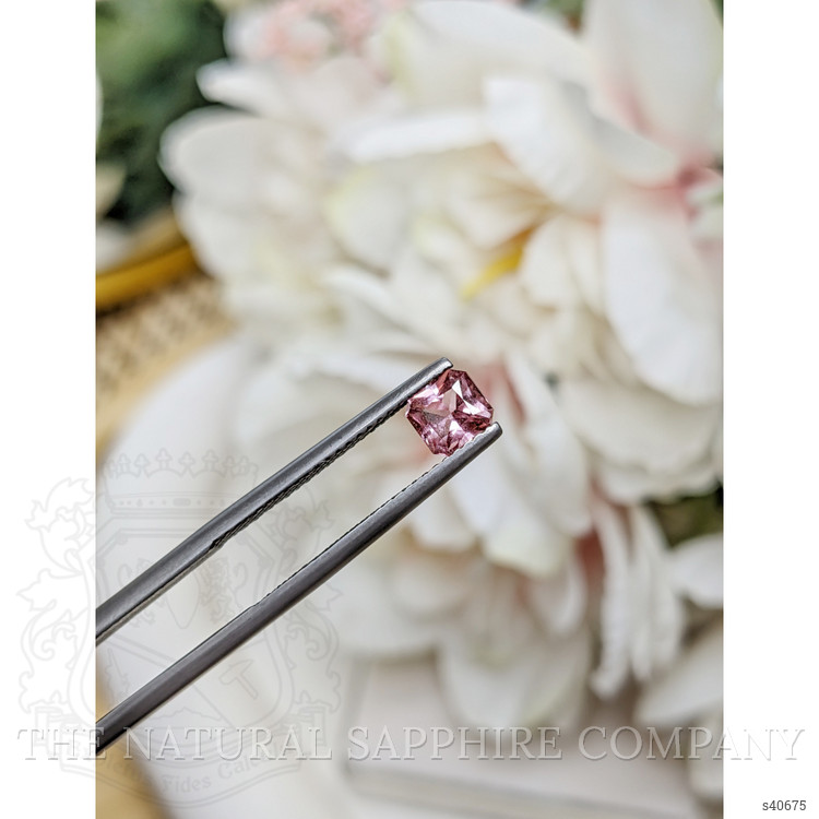 0.73 Ct. Pink Sapphire from Ceylon (Sri Lanka)