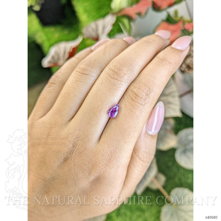 1.06 Ct. Pinkish Purple Sapphire from Ceylon (Sri Lanka)