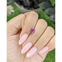 1.51 Ct. Purplish Pink Sapphire from Ceylon (Sri Lanka) Life Style