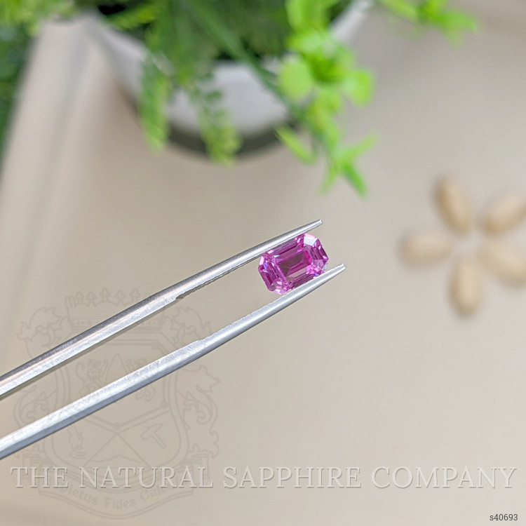 1.51 Ct. Purplish Pink Sapphire from Ceylon (Sri Lanka)