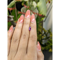 1.00 Ct. Pinkish Purple Sapphire from Ceylon (Sri Lanka) Life Style