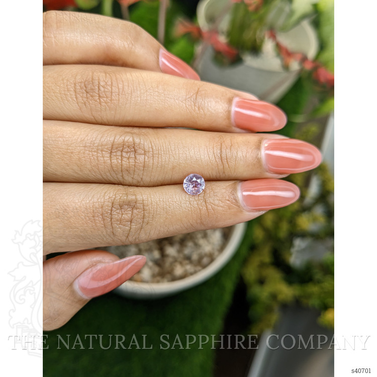 1.06 Ct. Purplish Pink Sapphire from Ceylon (Sri Lanka)