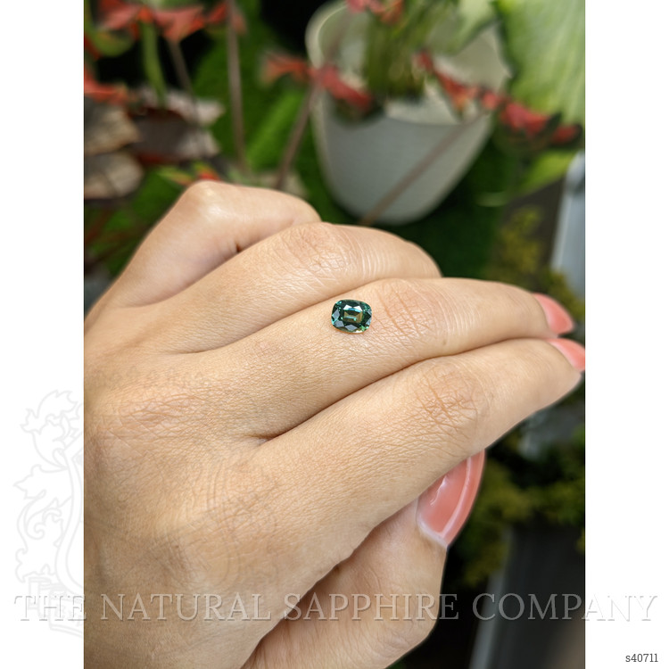 1.02 Ct. Bluish Green Sapphire from Ceylon (Sri Lanka)