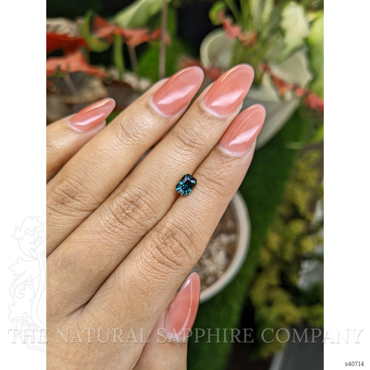 1.09 Ct. Bluish Green Sapphire from Ceylon (Sri Lanka)