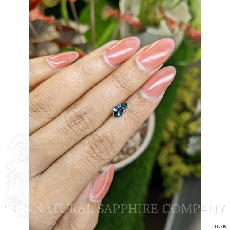0.99 Ct. Greenish Blue Sapphire from Ceylon (Sri Lanka)