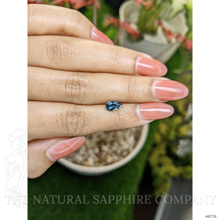 0.99 Ct. Greenish Blue Sapphire from Ceylon (Sri Lanka)