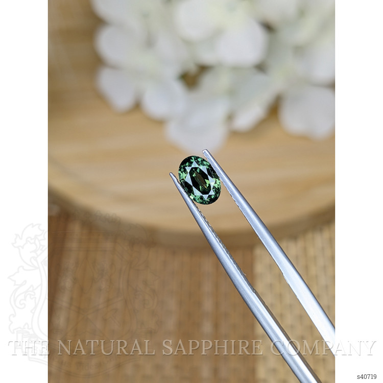 1.25 Ct. Green Sapphire from Ceylon (Sri Lanka)