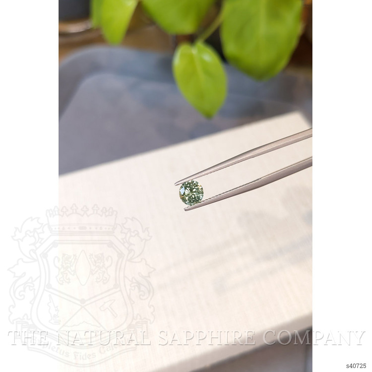 1.10 Ct. Yellowish Green Sapphire from Montana