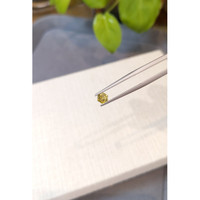 0.48 Ct. Yellow Sapphire from Montana Life Style
