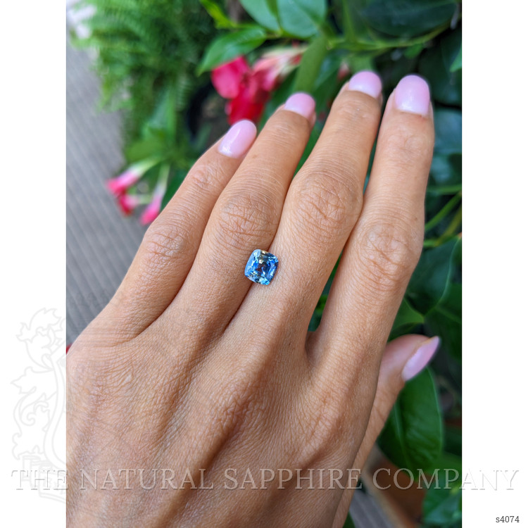 1.56 Ct. Bi Color Sapphire from Ceylon (Sri Lanka)