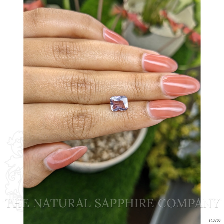 1.83 Ct. Pink Sapphire from Ceylon (Sri Lanka)