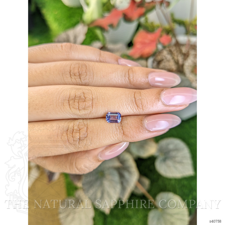 1.02 Ct. Violet Sapphire from Ceylon (Sri Lanka)