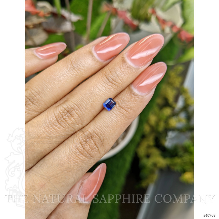 0.76 Ct. Bi Color Sapphire from Ceylon (Sri Lanka)