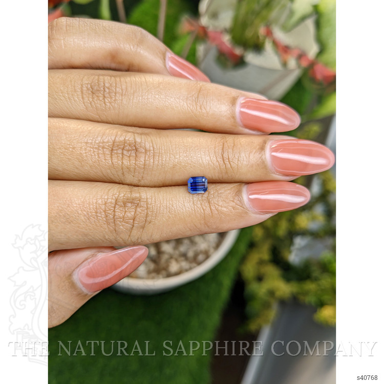 0.76 Ct. Bi Color Sapphire from Ceylon (Sri Lanka)